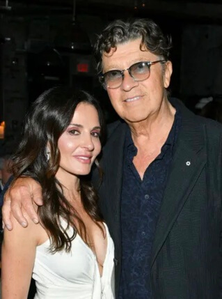 Robbie Robertson with his wife.
